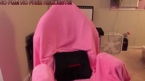 Natalie Marlo online show from 01/21/25, 08:30