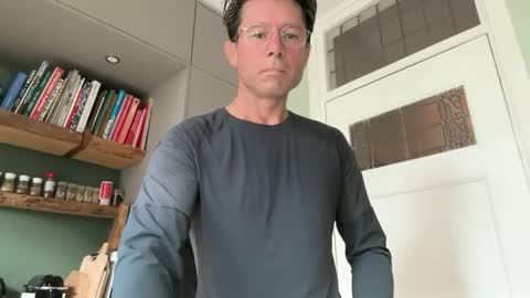 nacra5425 online show from 09/25/25, 07:12