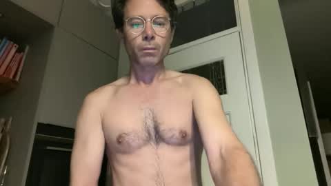 Snapshot of nacra5425 chatting on 10/25/25, 05:48 nacra5425 online show from 10/25/25, 05:48