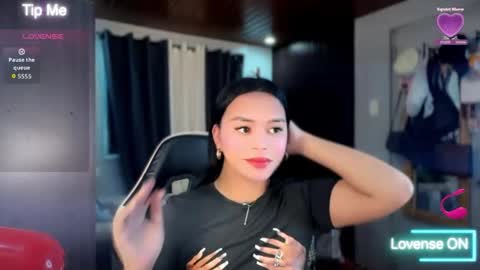 Nadia online show from 04/02/26, 06:49