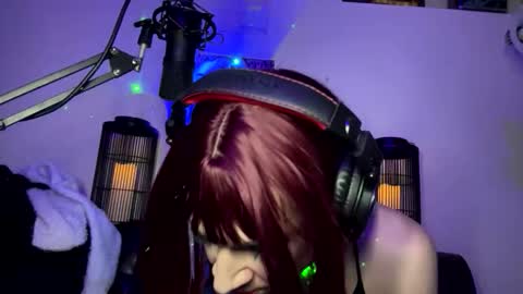 nadia_crivello online show from 01/08/26, 08:16