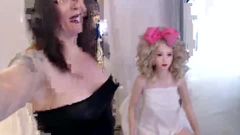 Nadia Vixen online show from 04/17/26, 10:57