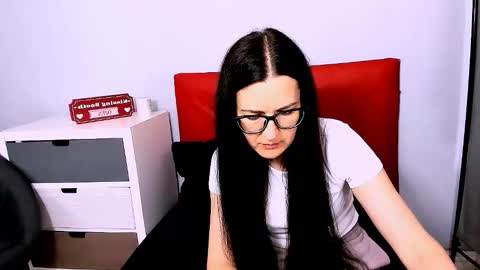 Snapshot of nadiatrue chatting on 06/07/26, 02:32 nadiatrue online show from 06/07/26, 02:32