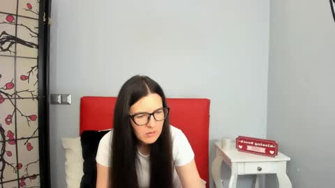 Snapshot of nadiatrue chatting on 06/18/26, 05:06 nadiatrue online show from 06/18/26, 05:06