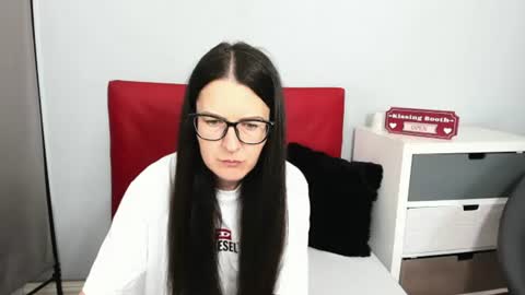Snapshot of nadiatrue chatting on 07/09/26, 03:16 nadiatrue online show from 07/09/26, 03:16