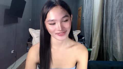 nadiestar online show from 02/25/25, 09:20