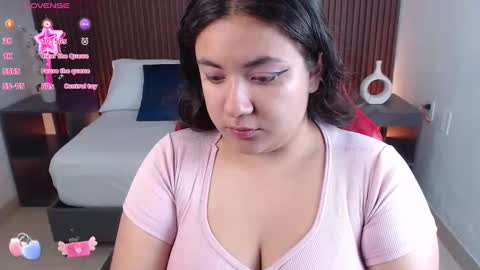 Nadine online show from 12/03/24, 07:11