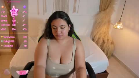 Nadine online show from 12/23/24, 03:55