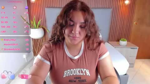 Nadine online show from 12/28/24, 03:37