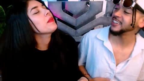 naduu__xx online show from 11/18/25, 03:01