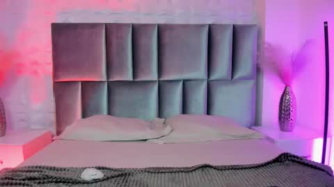 Naenia online show from 02/18/26, 03:46