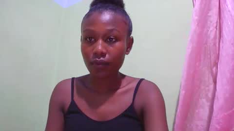 Snapshot of nah296652 chatting on 02/16/26, 07:21 nah296652 online show from 02/16/26, 07:21