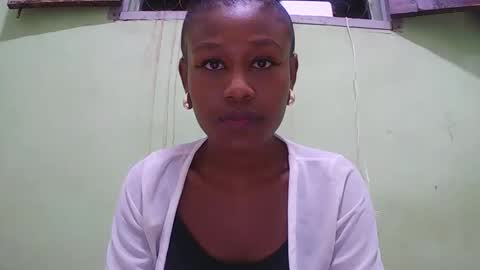 nah296652 online show from 03/18/26, 07:06