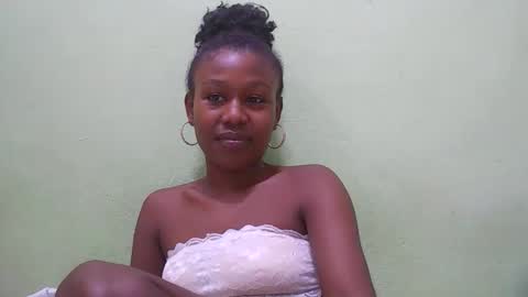 Snapshot of nah296652 chatting on 05/10/26, 07:02 nah296652 online show from 05/10/26, 07:02