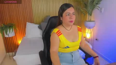 N A H I A online show from 07/03/26, 12:11