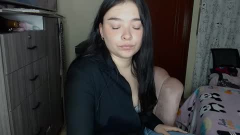 nahia cute     only   online show from 09/26/25, 09:30