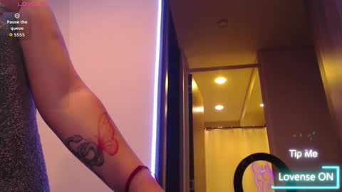 nahia cute     only   online show from 12/21/25, 04:25