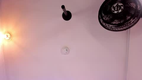  Valeria  online show from 12/18/24, 08:20