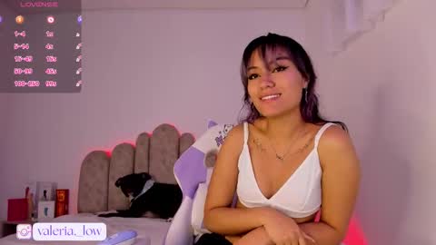  Valeria  online show from 10/29/25, 03:09