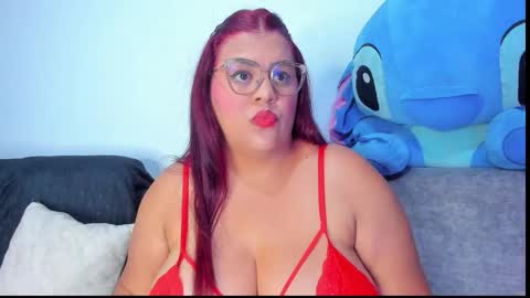 nahiaa233 online show from 10/12/25, 09:52