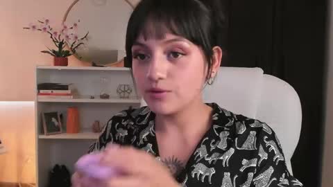Snapshot of nahiapaws chatting on 05/28/26, 10:29 Nahia INDEPENDENT MODEL P online show from 05/28/26, 10:29