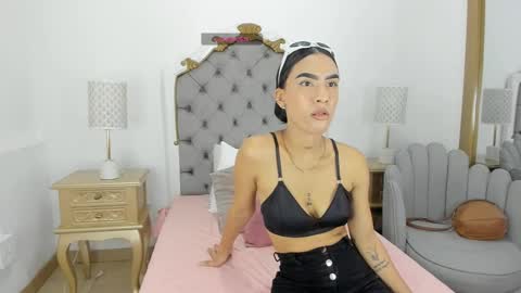 Nahiara online show from 12/03/24, 09:01