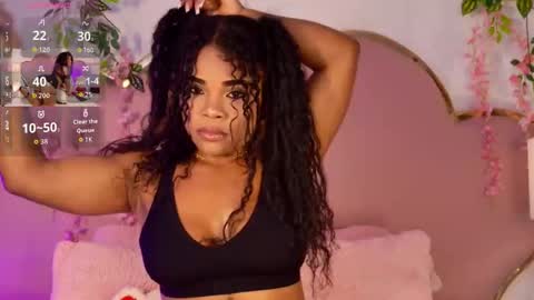 NahiaraReina  online show from 03/12/26, 02:12