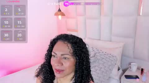 Snapshot of nahomi_dominique chatting on 07/02/26, 12:33 Nahomi Dominique online show from 07/02/26, 12:33