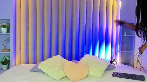  VICTORIA  online show from 02/13/25, 07:31