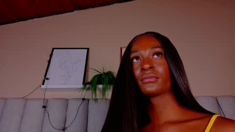  VICTORIA  online show from 04/17/26, 07:50