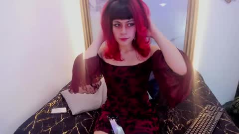 nahomy online show from 03/23/26, 07:40