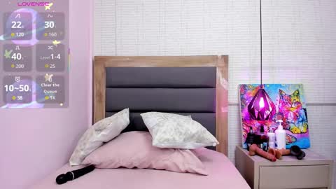   SHELBY   online show from 09/12/25, 02:11