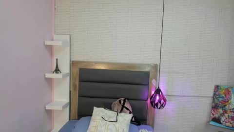   SHELBY   online show from 11/20/25, 12:16