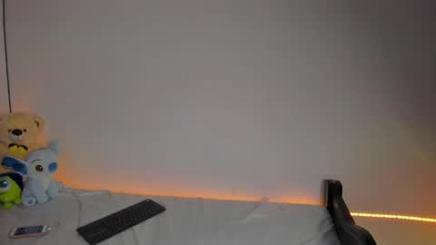 Snapshot of nahomy_joness chatting on 10/14/25, 01:45 nahomy online show from 10/14/25, 01:45
