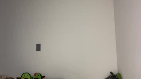 nahomy online show from 04/13/26, 12:10