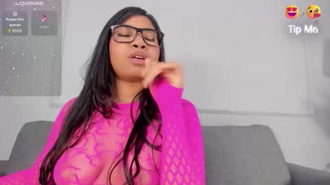 nahomycarterr online show from 02/10/26, 11:42