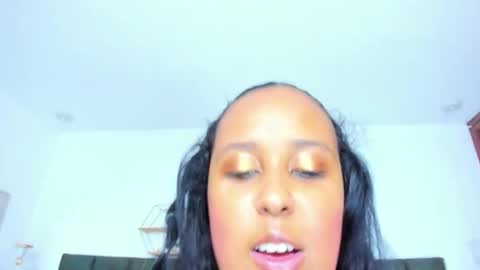 Nahomy online show from 03/10/26, 08:03