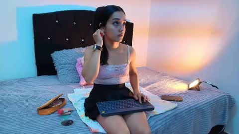 Naia online show from 01/14/26, 11:27