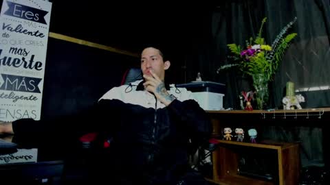 naider_1 online show from 04/07/26, 05:08