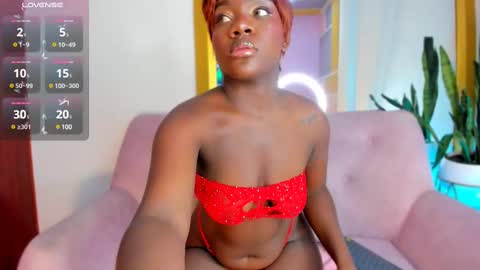 Naina online show from 02/19/25, 08:31