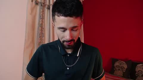 Snapshot of nainpaulo chatting on 11/03/25, 04:41 nainpaulo online show from 11/03/25, 04:41