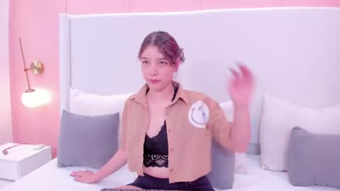 N A I R A online show from 06/18/26, 10:03