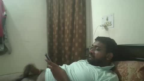 NAIRANANDU28 online show from 05/17/26, 06:33