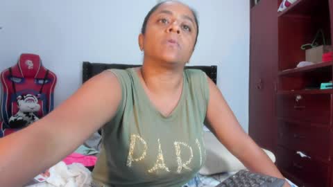 Nairovy online show from 04/17/26, 02:25