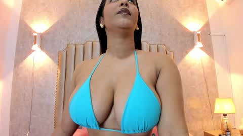 Naisha Rousell online show from 12/15/24, 06:59