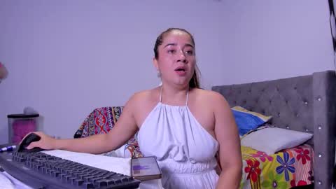 Natalia Flores online show from 02/03/26, 02:53