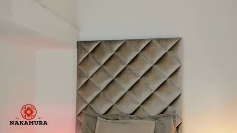 INSTAGRAM  m2221     online show from 10/28/25, 02:37