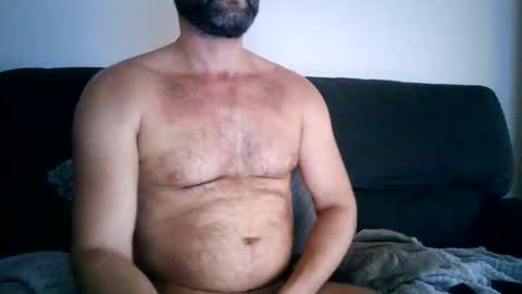 naked_dude25 online show from 12/08/24, 07:47