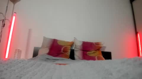 Asy no face  online show from 01/26/25, 03:47