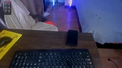 Asy no face  online show from 02/09/25, 11:25